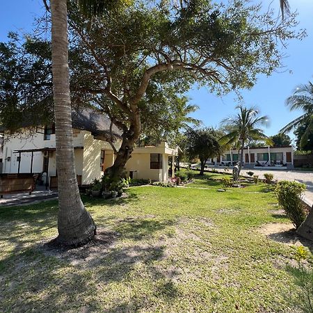 Bed and Breakfast New Giraffe House Vilankulo Exterior foto