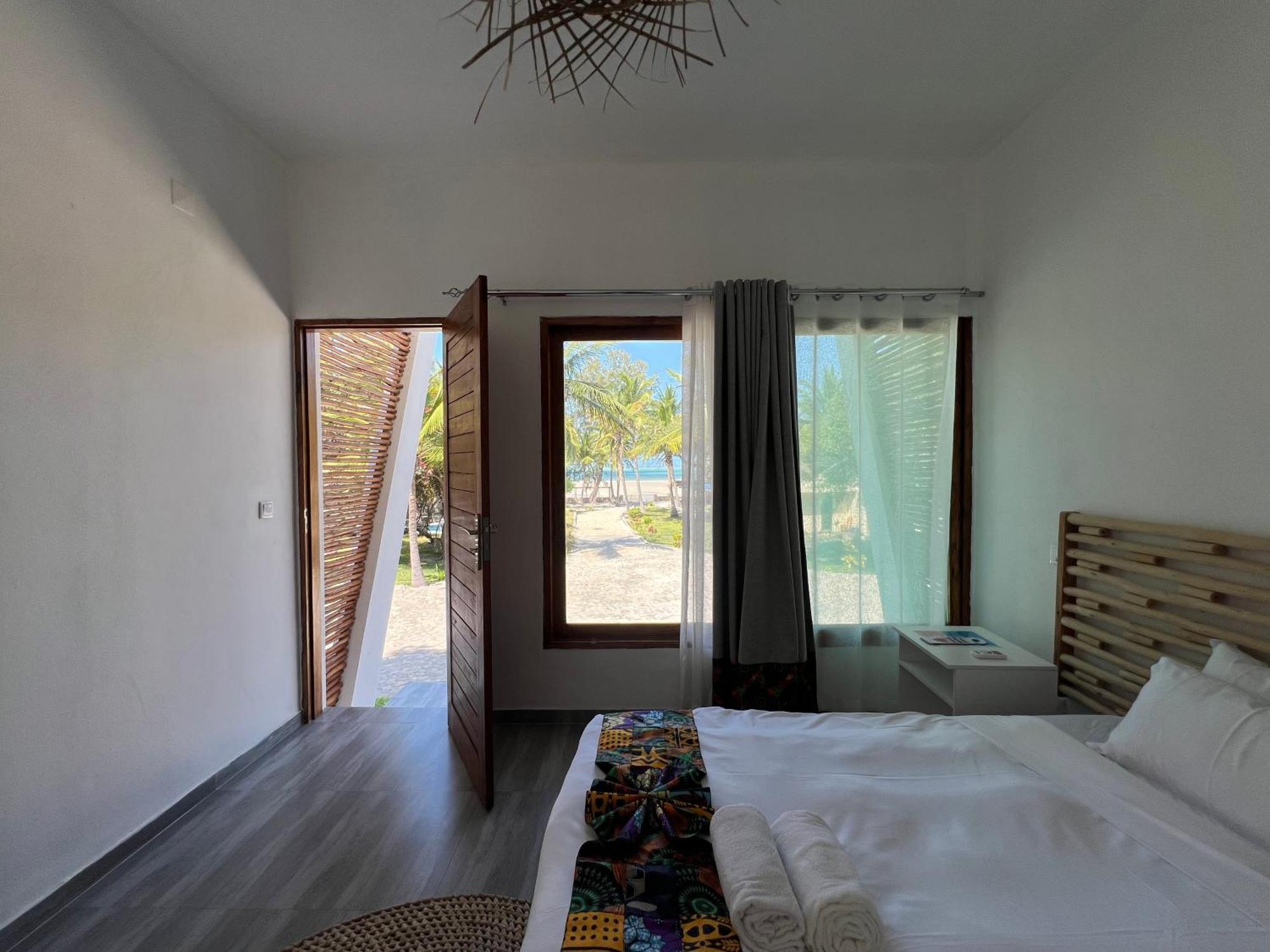 Bed and Breakfast New Giraffe House Vilankulo Exterior foto